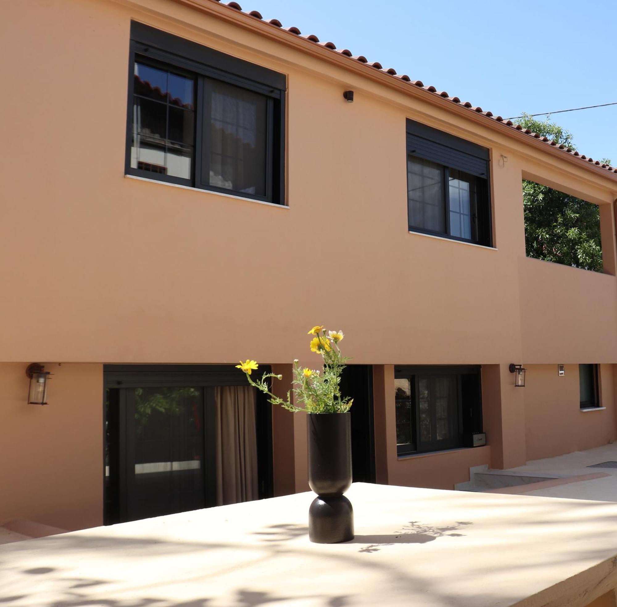 Alfiea Home 65M2 & Alfiea Studio 35M2 Artemida  Buitenkant foto